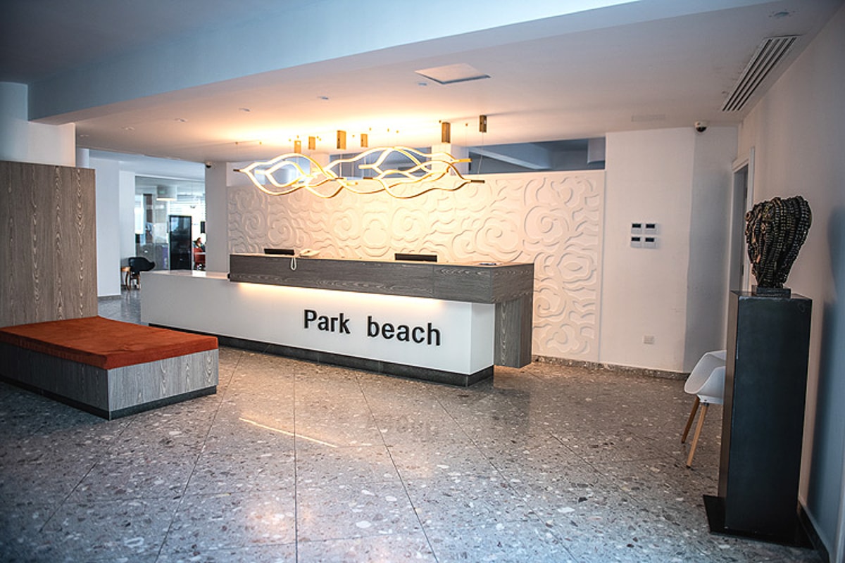 Griechenland Zypern Park Beach Hotel Rezeption