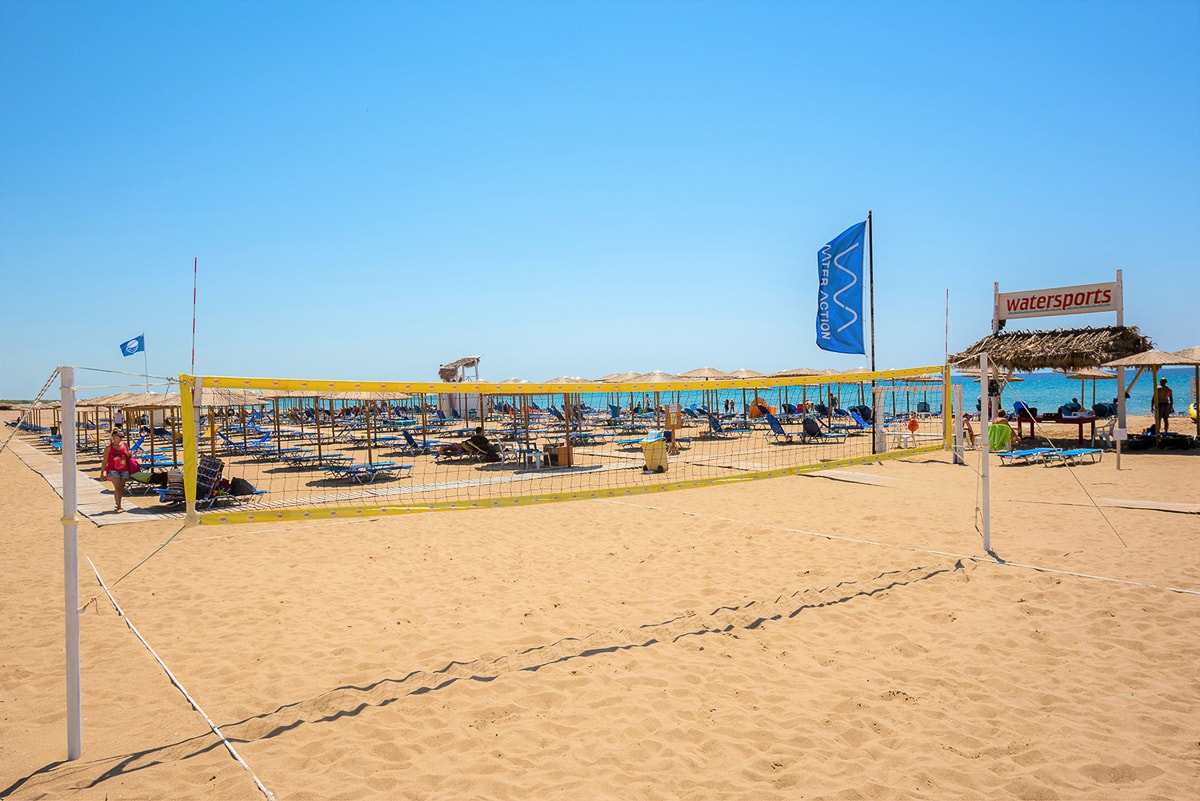 Griechenland Peloponnes Kalogria Beach Volleyballplatz