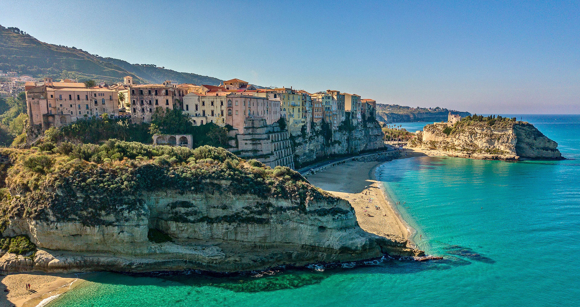 Italien Kalabrien AdobeStock_298610527 von Naeblys
