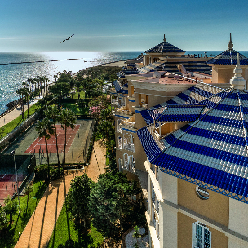 Hotel Meliá Isla Canela mit Tennisplatz und Blick aufs Meer, Costa de la Luz, Spanien