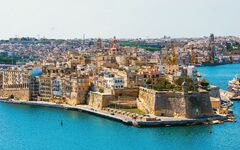 Blick auf Valletta vom Meer