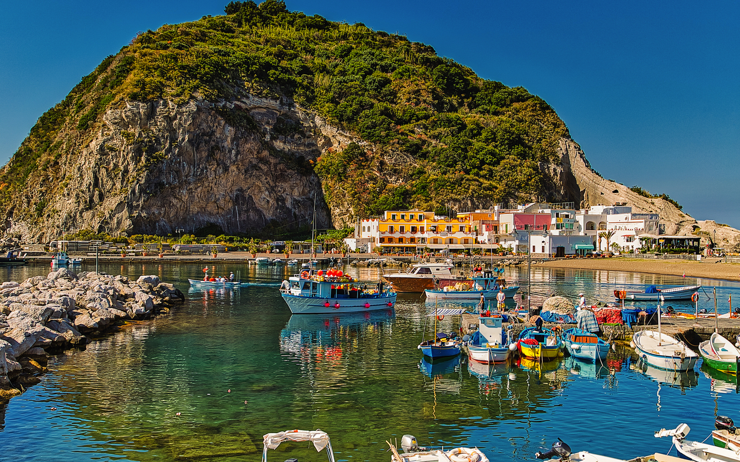 Vulkaninsel Ischia im Golf von Neapel